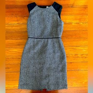 Navy Chevron Pattern Banana Republic Dress size 4